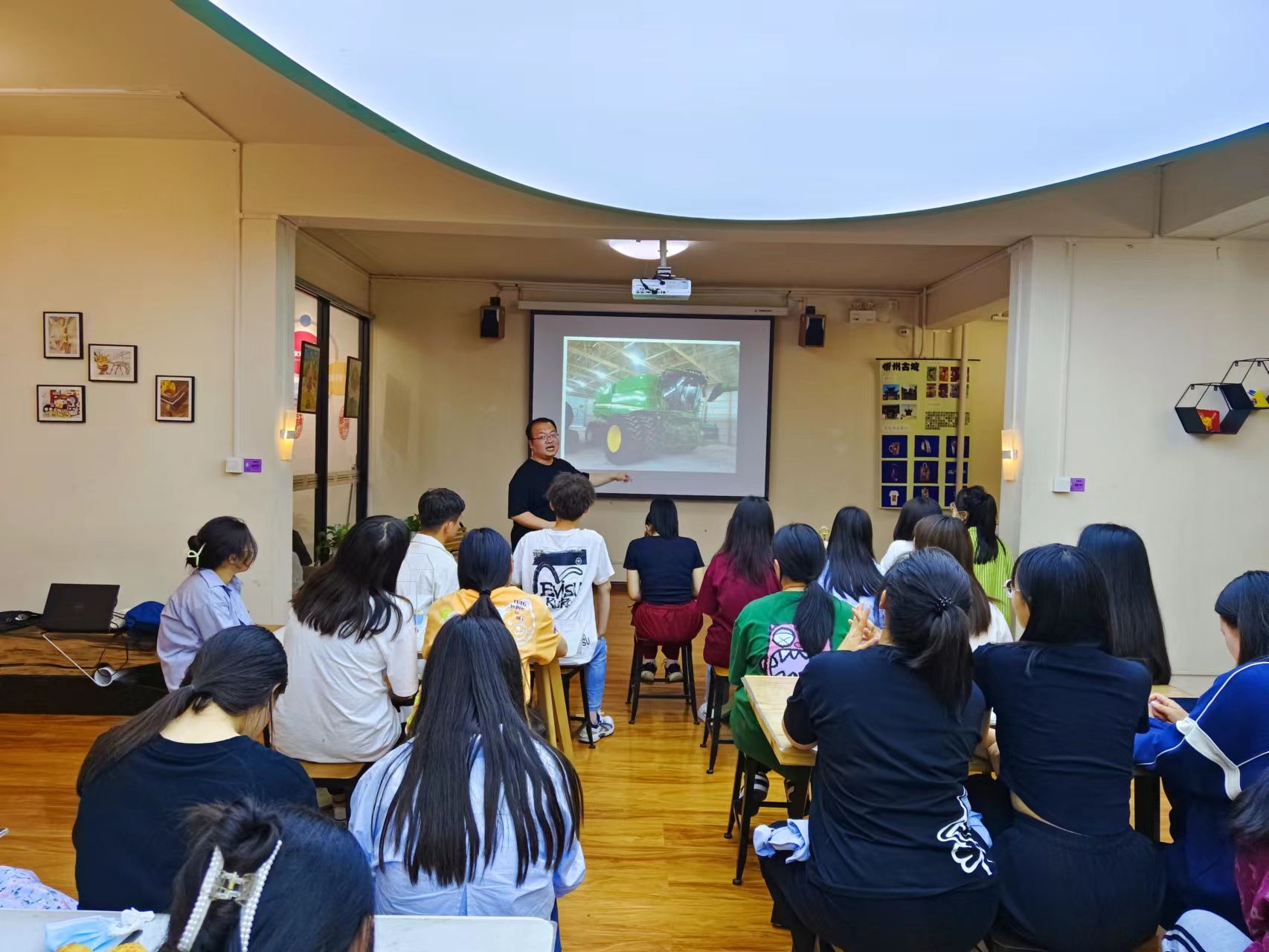 【育人融合】活九见第121期——访学记忆:那些年,我们一起访学NIU